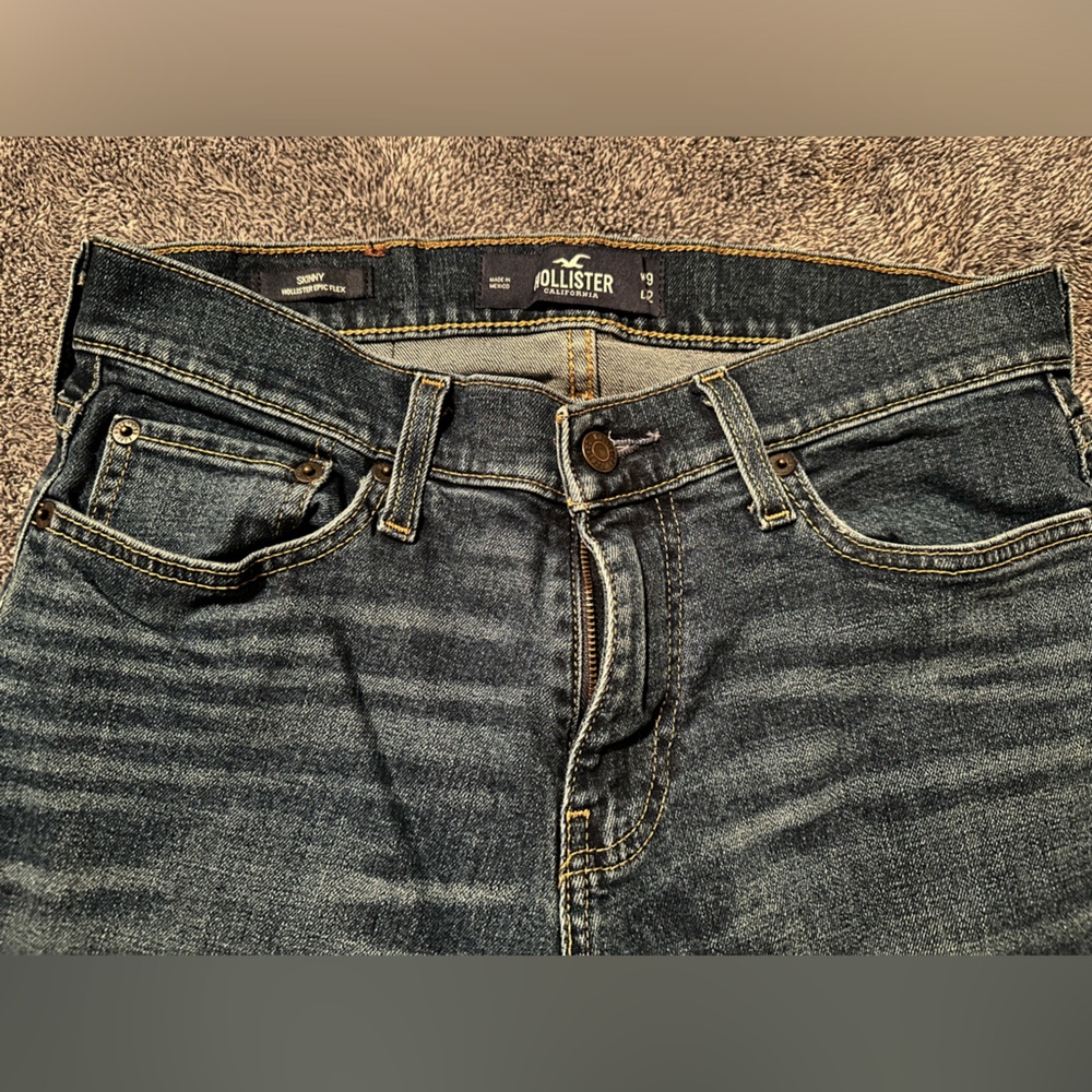 Hollister jeans